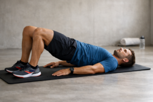 sportif faisant du renforcement musculaire